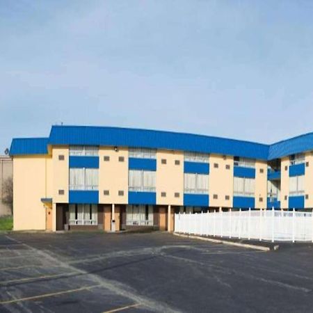 Days Inn By Wyndham Fort Wright Cincinnati Area Extérieur photo