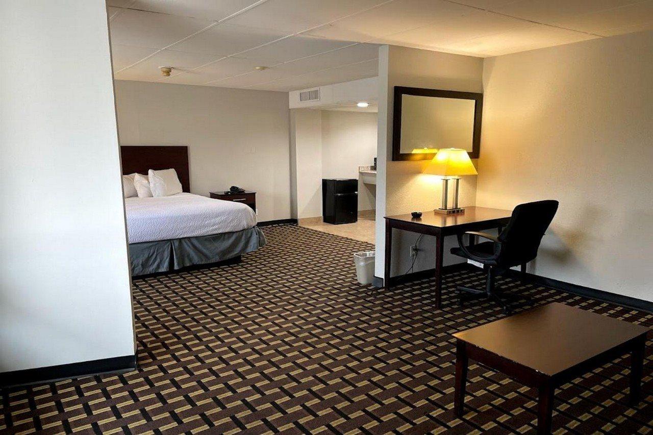 Days Inn By Wyndham Fort Wright Cincinnati Area Extérieur photo