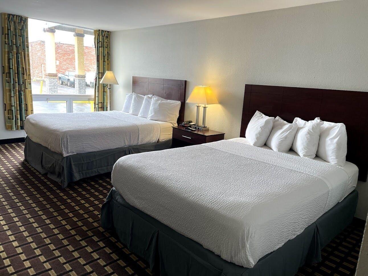 Days Inn By Wyndham Fort Wright Cincinnati Area Extérieur photo