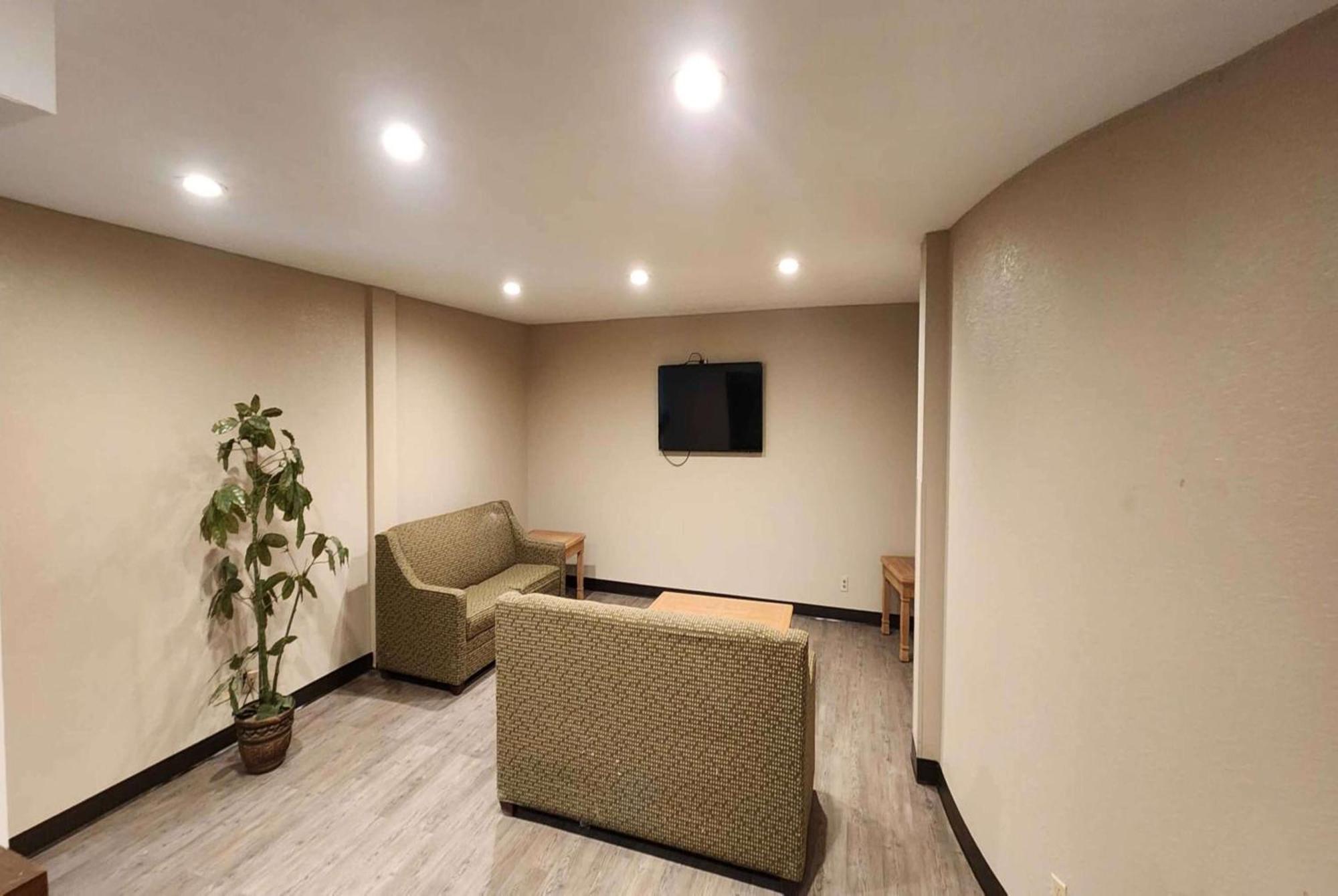 Days Inn By Wyndham Fort Wright Cincinnati Area Extérieur photo