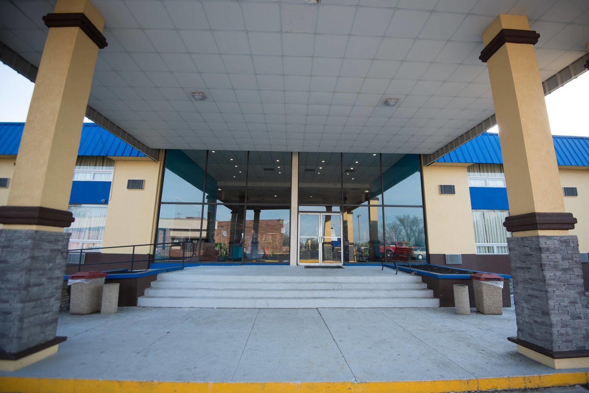 Days Inn By Wyndham Fort Wright Cincinnati Area Extérieur photo